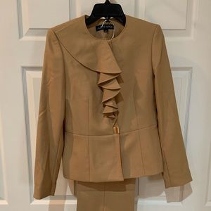 Albert Nipon Women’s Suit